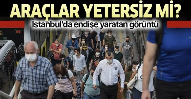 İstanbul’daki toplu taşıma araçlarında endişe yaratan yoğunluk