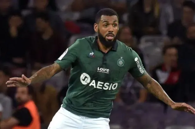 Fenerbahçe'de transferde favori M’Vila plase Amadou