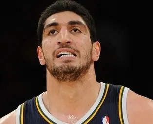 FETÖ’cü Enes Kanter’e havaalanında büyük şok!