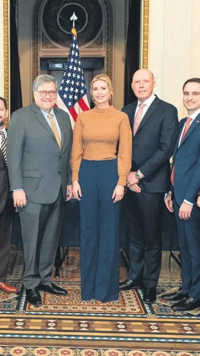 Coronavirüs'ü sinsi emellerine alet ettiler! New York Times ve BBC'den büyük skandal-4