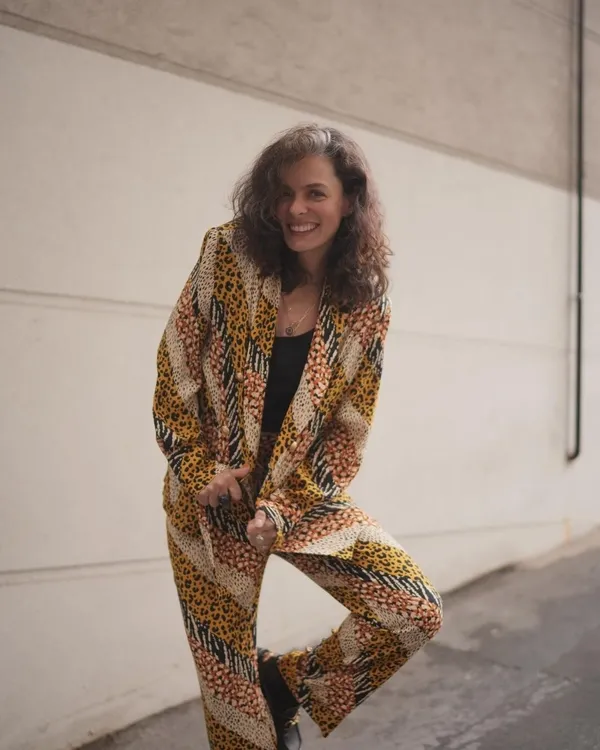 ozge-ozpirincciden-imaj-isyani-kimseye-hesap-vermedim-deyip-acti-agzini-yumdu-gozunu-1696759062668.jpg Özge Özpirinçci’den imaj isyanı! “Kimseye hesap vermedim” deyip açtı ağzını yumdu gözünü!-3