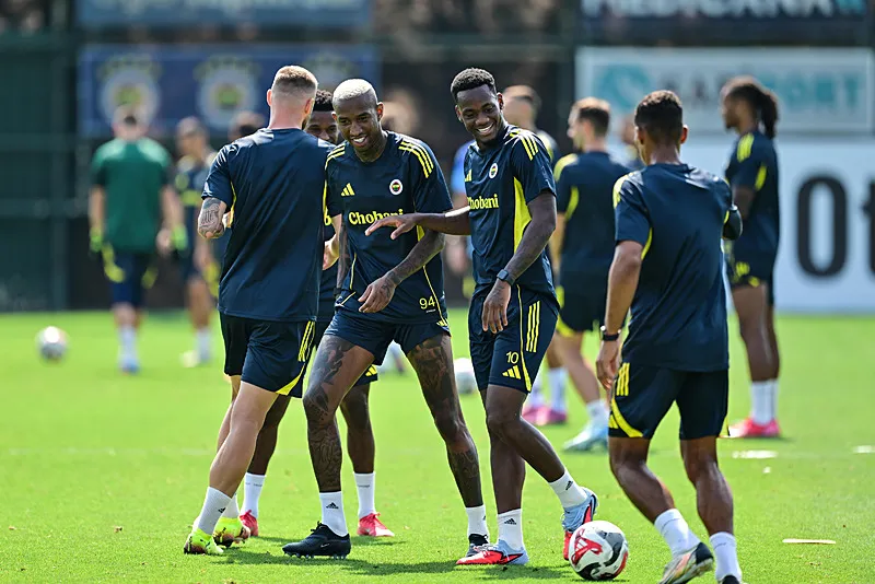 Jose Mourinho'dan farklı 11! Fenerbahçe Feyenoord'u böyle yıkacak - 6