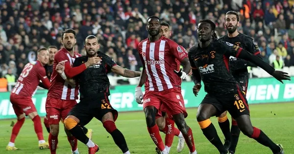 son-dakika-sivasspor-galatasaray-ve-gaziantep-fk-besiktas-macinin-var-kayitlari-aciklandi-1672752774434.jpeg Sivasspor-Galatasaray ve Gaziantep FK-Beşiktaş maçının VAR kayıtları açıklandı! Fenerbahçe, Beşiktaş ve Sivasspor'dan peş peşe tepki-4