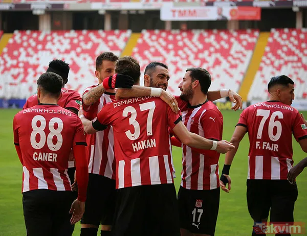 İddaa şampiyonluk oranlarını güncelledi! Beşiktaş, Fenerbahçe, Galatasaray şampiyonluk oranlar... - 11