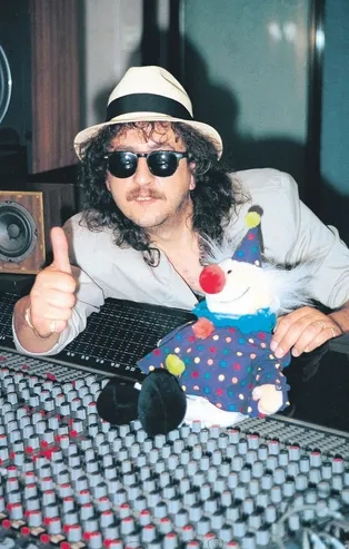 Türk müziğinin acı günü! Sanatçı İlhan İrem'i kaybettik