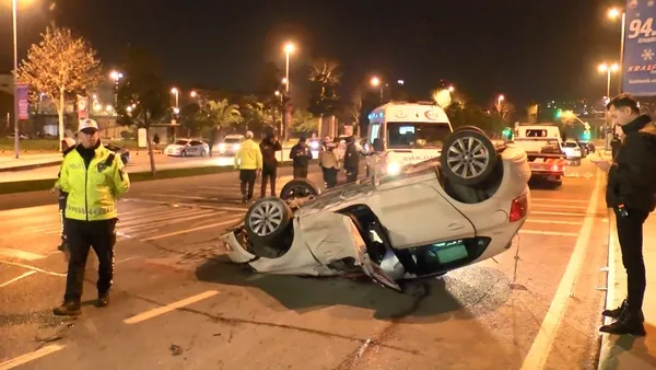 maltepede-kontrolden-cikan-arac-elektrik-diregine-carptiktan-sonra-takla-atti-1-olu-1673062294563.jpg Maltepe’de kontrolden çıkan araç elektrik direğine çarptıktan sonra takla attı: 1 ölü-4