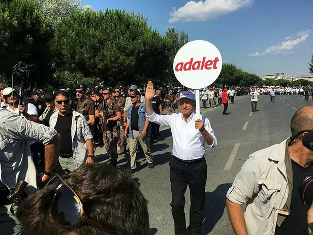 "Adalet" yürüyüşlerinde poz veren Kılıçdaroğlu’na zor soru! Nerede senin adaletin?-2