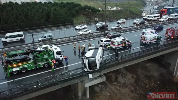 Eyvah eyvah! Yürekler ağza geldi! Cezaevi aracı viyadükte asılı kaldı - 6