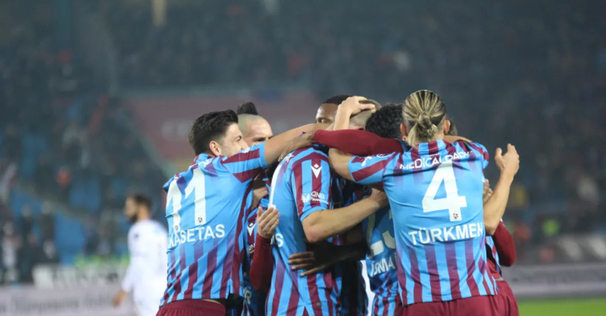Trabzonspor 1995-96 sezonundan sonra tarihinde en fazla puan topladığı 20. haftayı yaşadı
