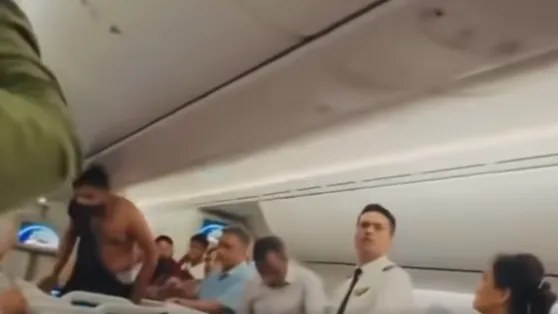 Uçakta dehşet veren anlar!