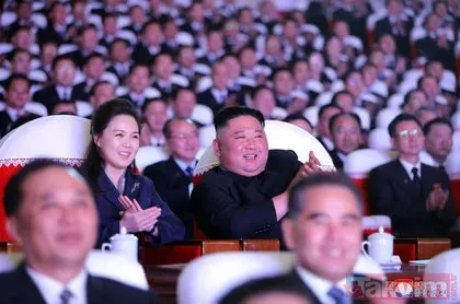 SON DAKİKA: Bir yıldır gözükmüyordu! Kim Jong-un’un eşi Ri Sol-ju kameralar karşısında