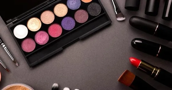 Sağlık Bakanlığı ifşa etti! Makyaj malzemesi alırken bir kez daha düşünün! 203 ürünün 178’i zehir! İşte marka marka o ürünler