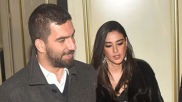 Arda Turan nikah masasına oturuyor-2