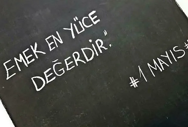 1-mayis-kutlamalari-nerede-1-mayis-isci-bayrami-nerede-kutlanacak-1-mayis-programi-miting-alanlari-ve-saatleri-1651389857689.jpg 1 MAYIS KUTLAMALARI NEREDE? 1 Mayıs İşçi Bayramı nerede kutlanacak? 1 Mayıs programı: miting alanları ve saatleri! İstanbul, Ankara, İzmir...-4